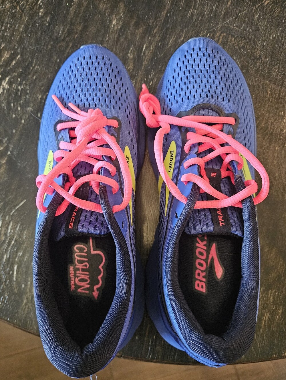 Brooks Trace 2 Women's Running Shoe - Picture 3 of 7
